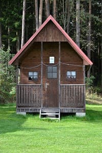 Chatky v areálu Nová Louka